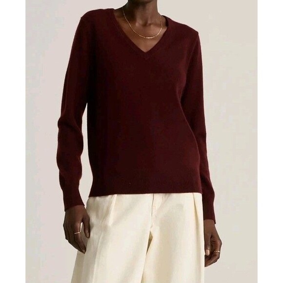NWT Quince 100% Mongolian Cashmere V-Neck Sweater Women' XL Burgundy Long Sleeve - Picture 1 of 9